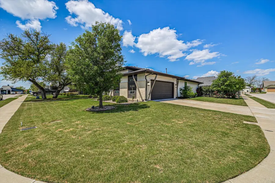 100 Dax Dr, Liberty Hill, TX 78642 - #3
