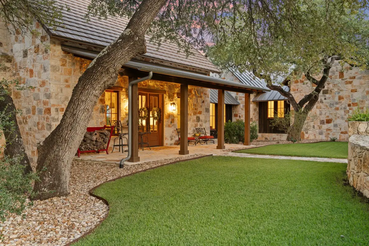 250 Mckellar Rd, Dripping Springs, TX 78620 - #1