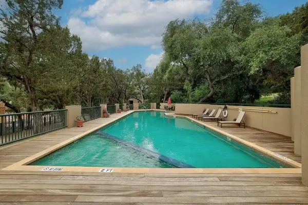 1735 Spyglass Dr #115, Austin, TX 78746