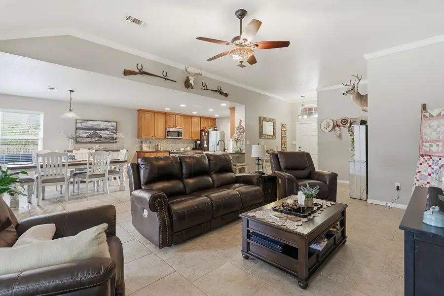 8 Stone Creek Cir, Wimberley, TX 78676 - #3