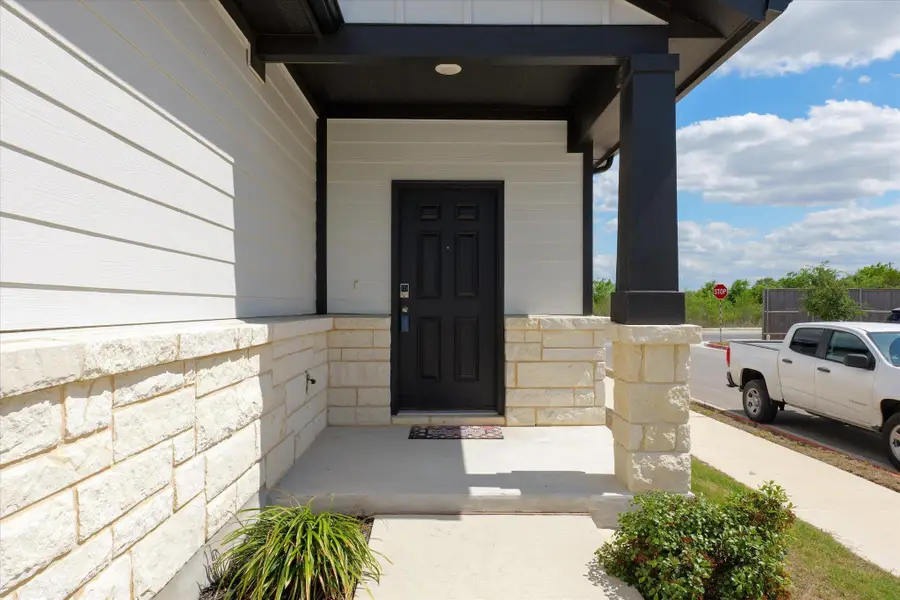 149 Cutleaf Cv, San Marcos, TX 78666 - #2