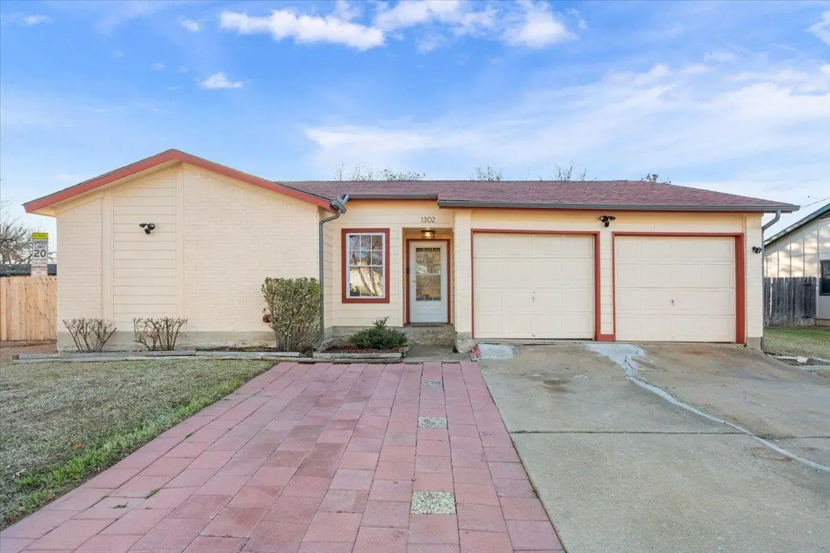 1302 Lawnmont Dr, Round Rock, TX 78664 - #1