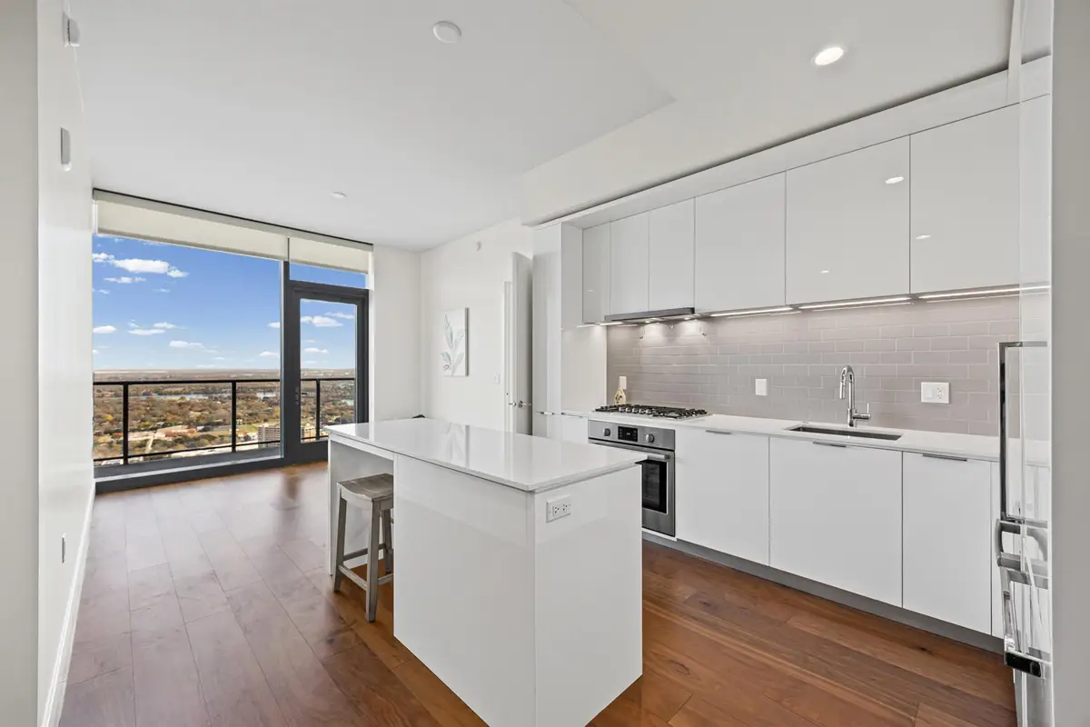 44 East Ave #3406, Austin, TX 78701 - Image #1