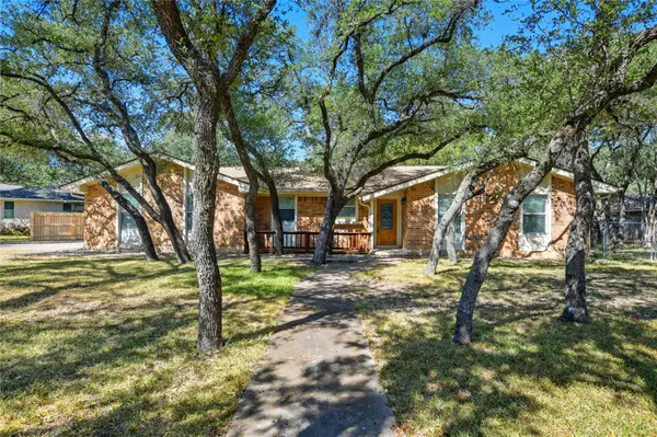 601 Serenada Dr, Georgetown, TX 78628