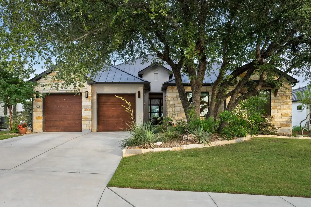 4221 Tamerind Dr, Austin, TX 78738 - #1