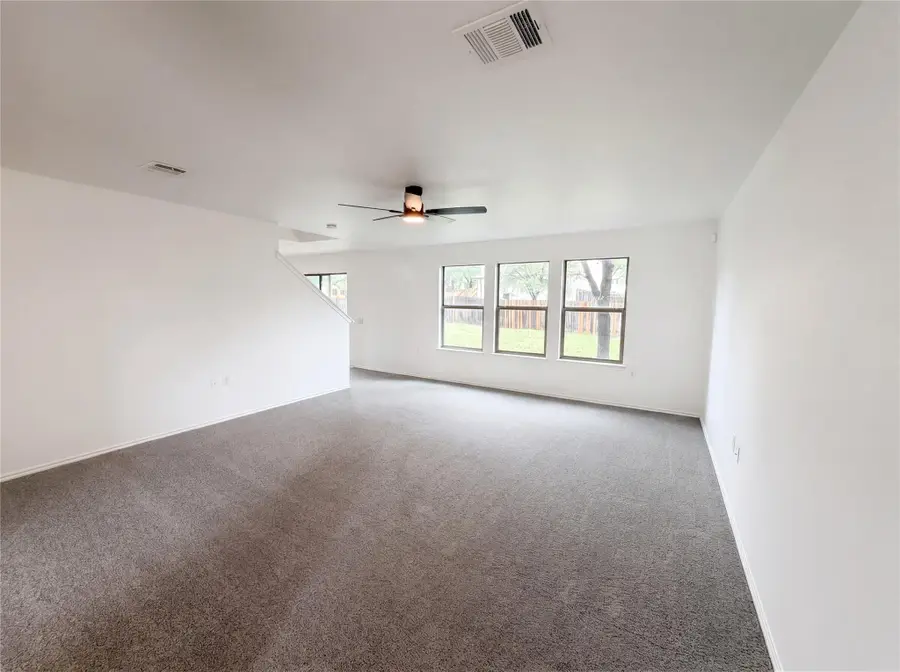 5406 S Hearsey Dr, Austin, TX 78744 - #3