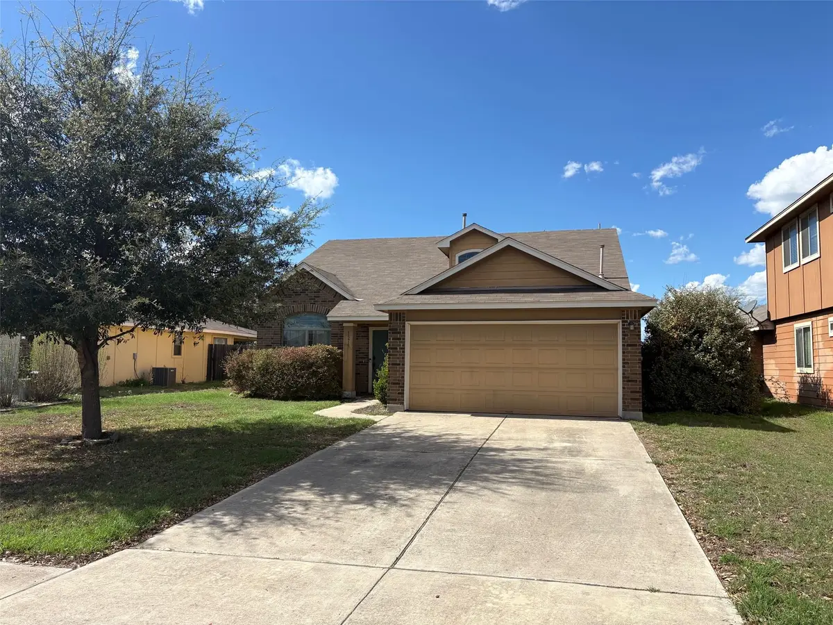 1576 Twin Cv, Kyle, TX 78640 - #1