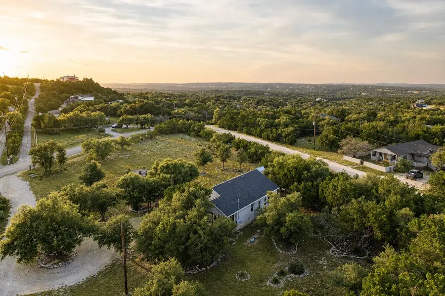 1816 Spring Valley Dr, Dripping Springs, TX 78620 - #3