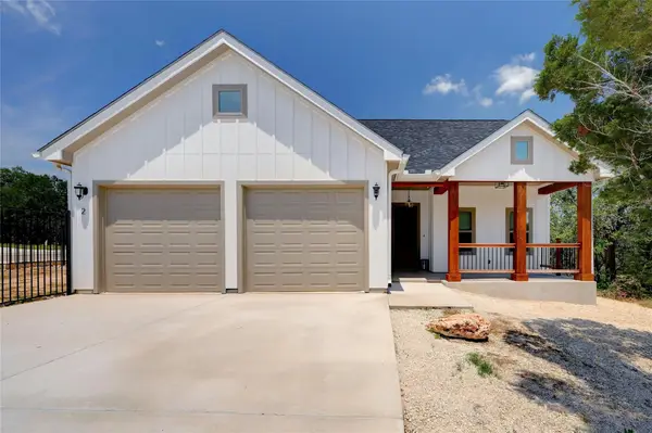 2 Cherokee Trl, Wimberley, TX 78676