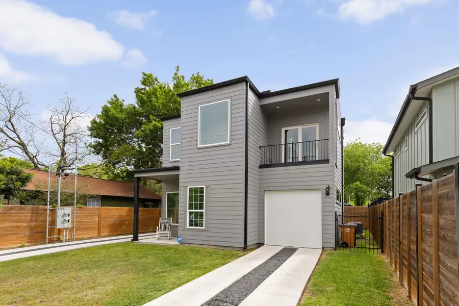 6205 Caddie St #1 & 2, Austin, TX 78741 - #2