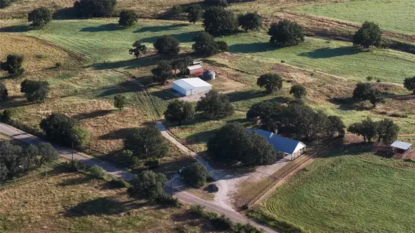 2992 County Road 2400, Lometa, TX 76853