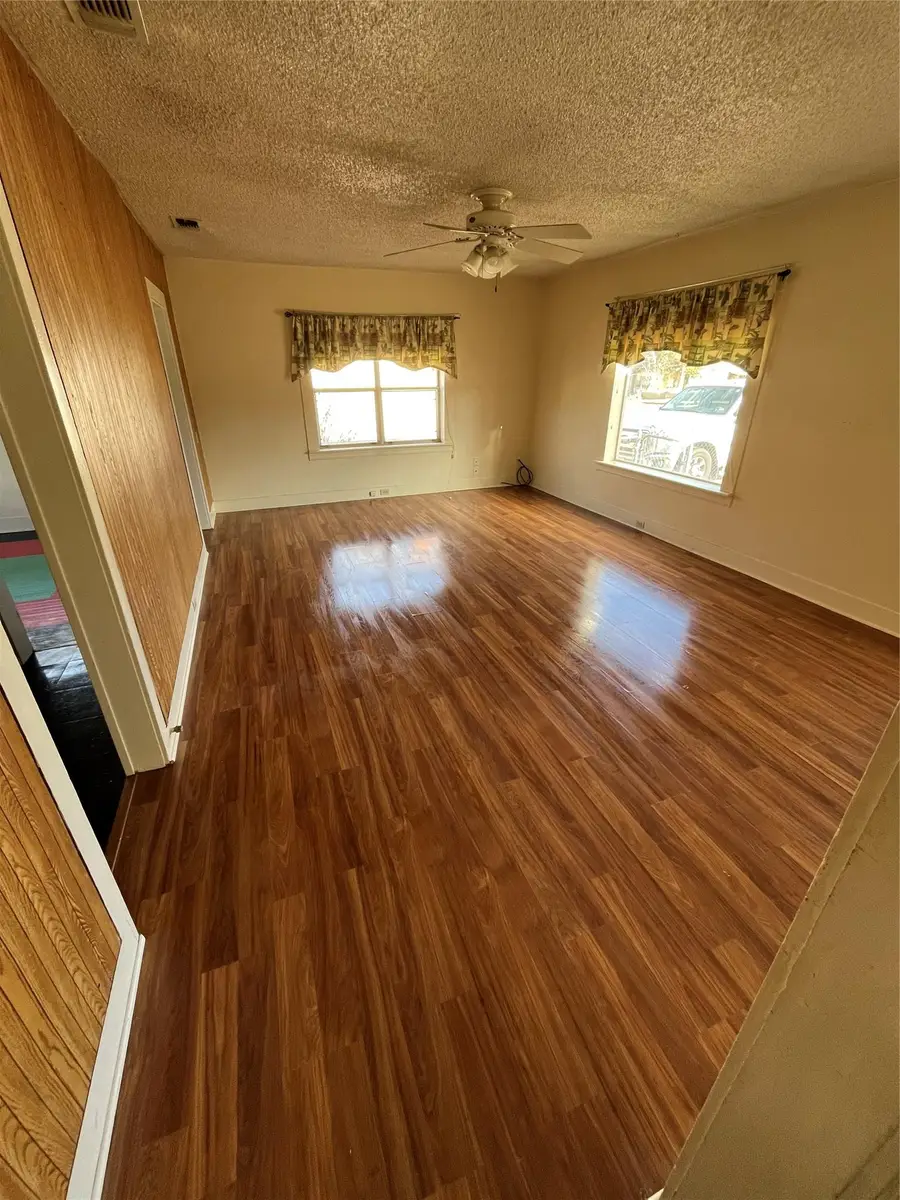 608 S Bell St, Big Spring, TX 79720 - Image #3