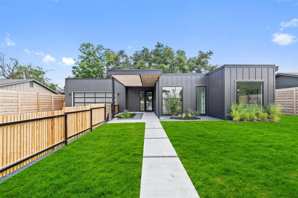 2305 Southern Oaks Dr, Austin, TX 78745 - #1