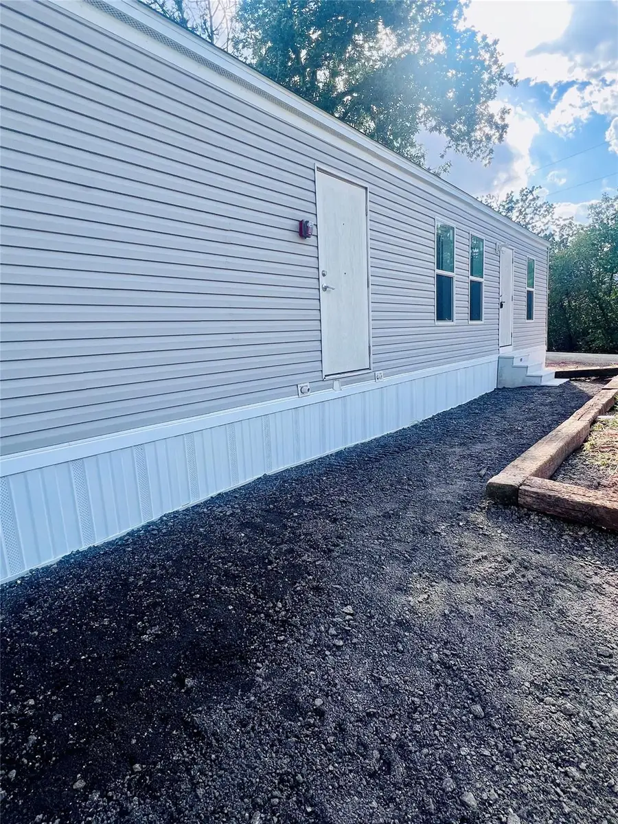 121 Kiowa Dr, Smithville, TX 78957 - #2