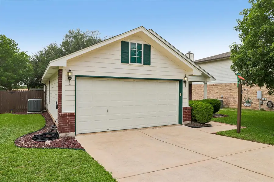 112 Kalis Cv, Buda, TX 78610 - #3