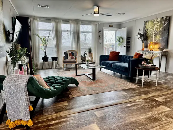 802 Bell Springs Rd, Dripping Springs, TX 78620