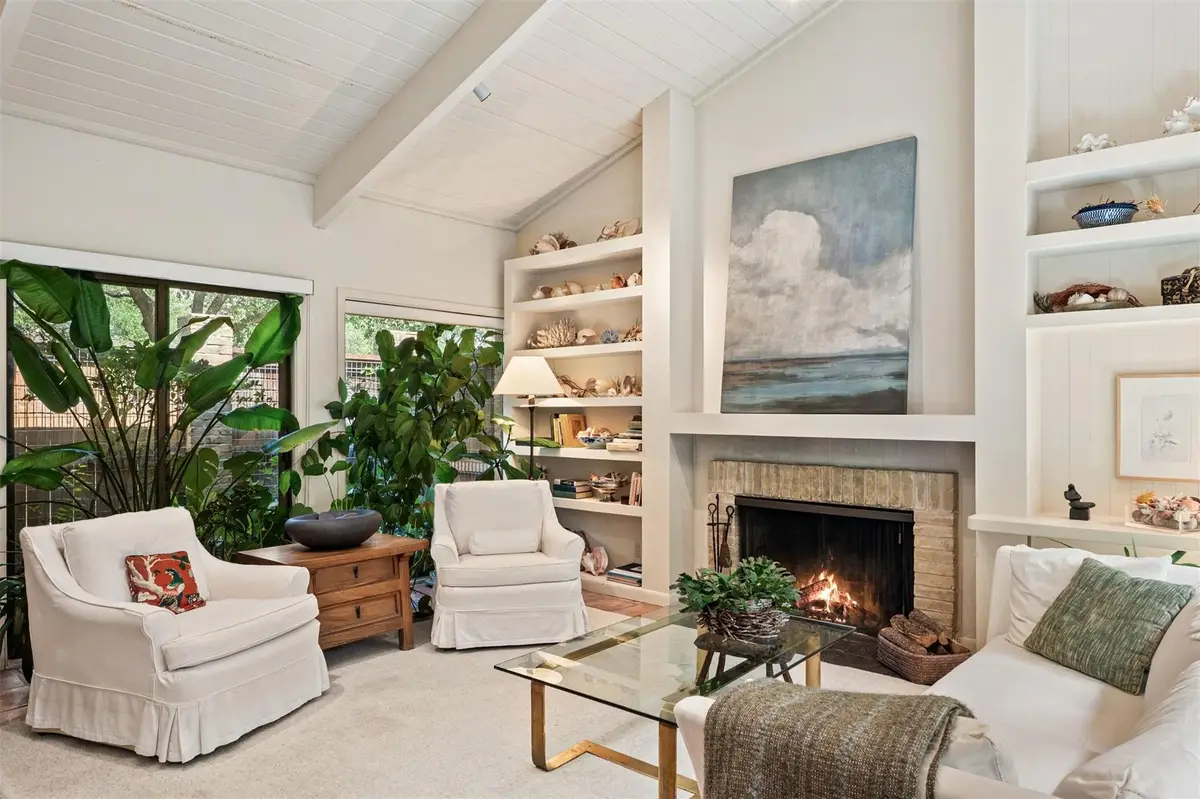 5902 Mountainclimb Dr #A2, Austin, TX 78731 - #1