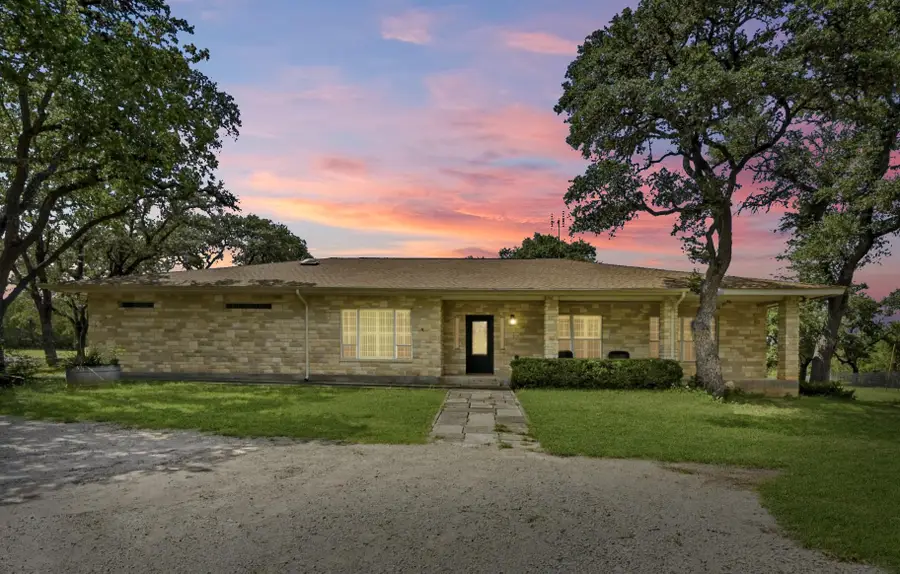 297 Carpers Trl, Fischer, TX 78623 - #2