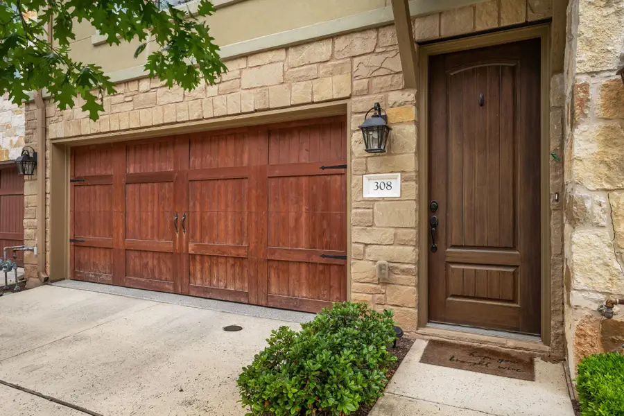 308 Adams St, Georgetown, TX 78628 - #2