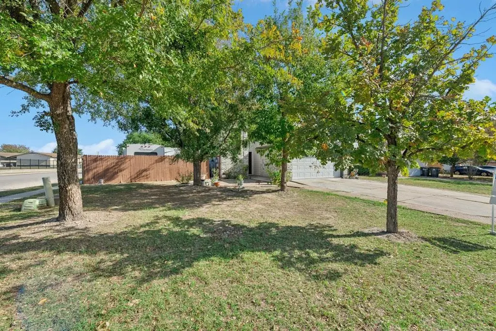 7201 Proud Panda Dr, Del Valle, TX 78617 - Image #1