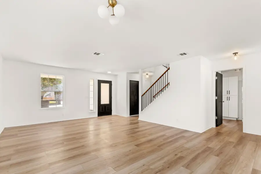 208 Langely St, Kyle, TX 78640 - #3
