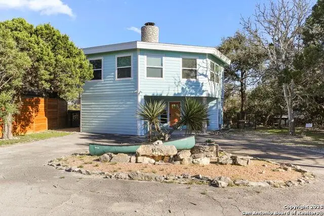 1433 Riviera Dr, Canyon Lake, TX 78133 - Image #2