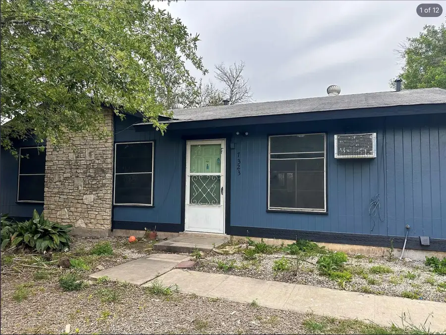 7323 Walnut Valley Dr, San Antonio, TX 78242 - #2