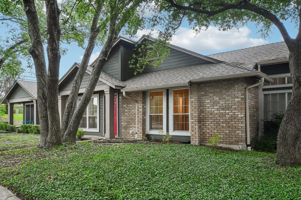 1015 E Yager Ln #2, Austin, TX 78753 - #1