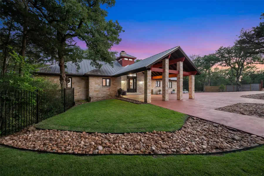 1304 E State Highway 71, West Point, TX 78963 - #2