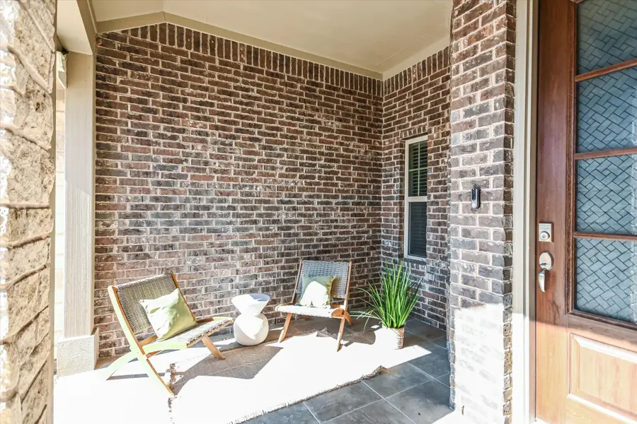 104 W Highfield St, Hutto, TX 78634 - Image #3