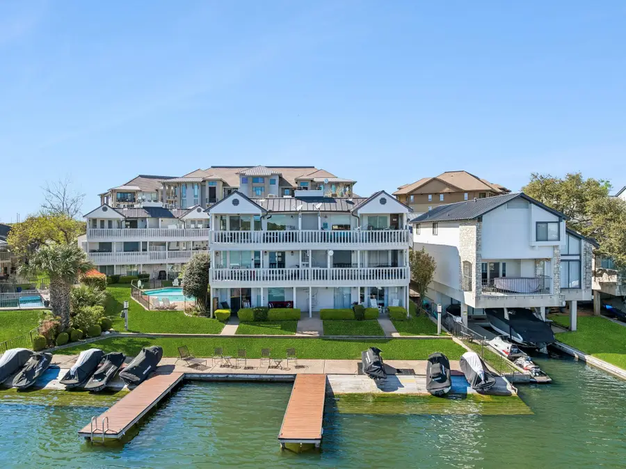 101 Island Dr, Horseshoe Bay, TX 78657 - #2