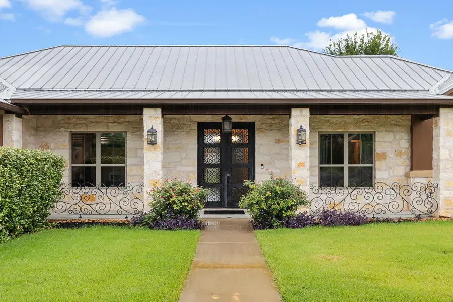 201 Eagle Valley Ln, Liberty Hill, TX 78642 - #2