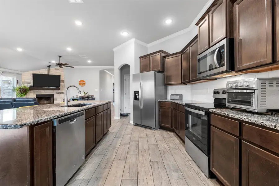 2620 Settlers Oak Dr, Belton, TX 76513 - Image #2