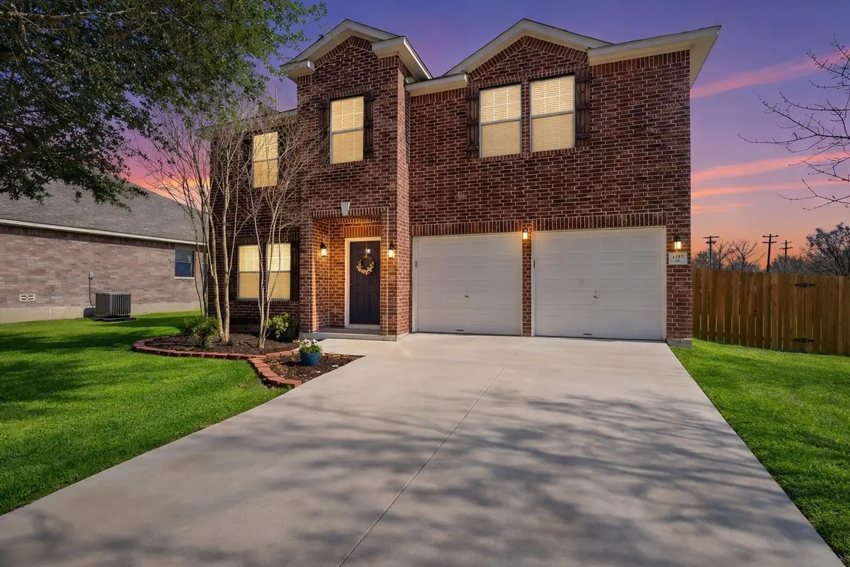 2141 Warwick Pl, New Braunfels, TX 78130 - #1