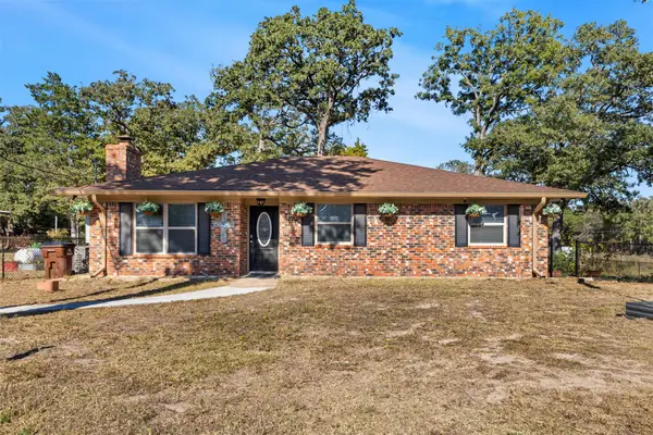 316 Holly Dr, Caldwell, TX 77836