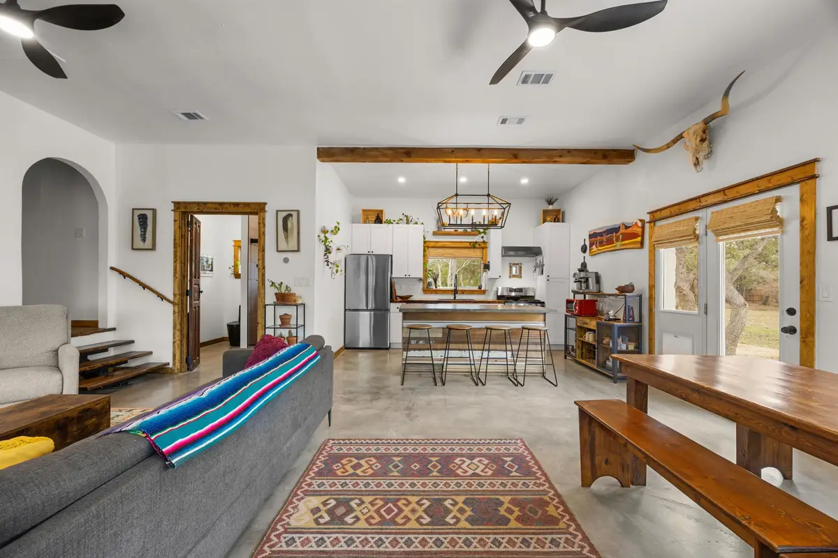 107 S Rainbow Ranch Rd, Wimberley, TX 78676 - #1