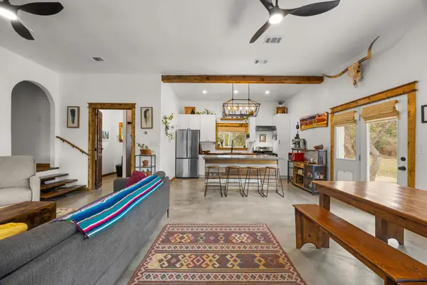 107 S Rainbow Ranch Rd, Wimberley, TX 78676