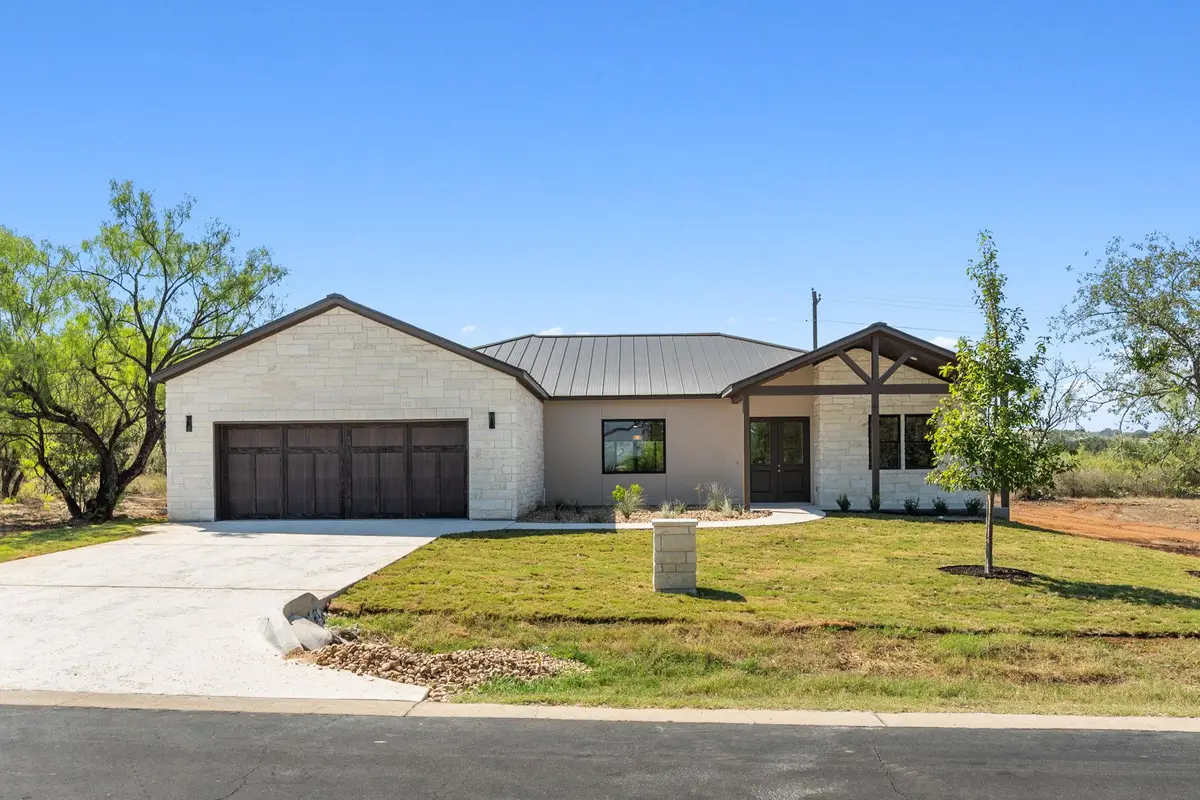 1399 Hi Cir S, Horseshoe Bay, TX 78657 - #1