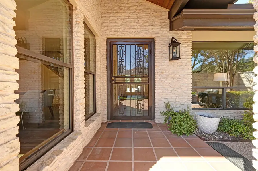 106 Acapulco Ct, Lakeway, TX 78734 - Image #3