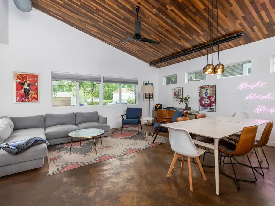 1109 Angelina St, Austin, TX 78702 - #3