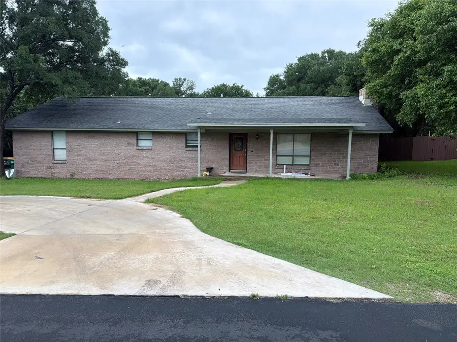 802 Amy Cir, Marble Falls, TX 78654 - #2