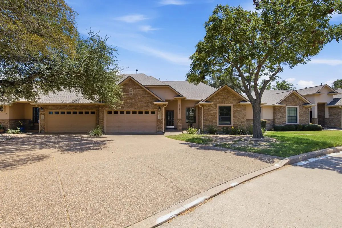 13912 Ashton Woods Cir #26, Austin, TX 78727 - #1