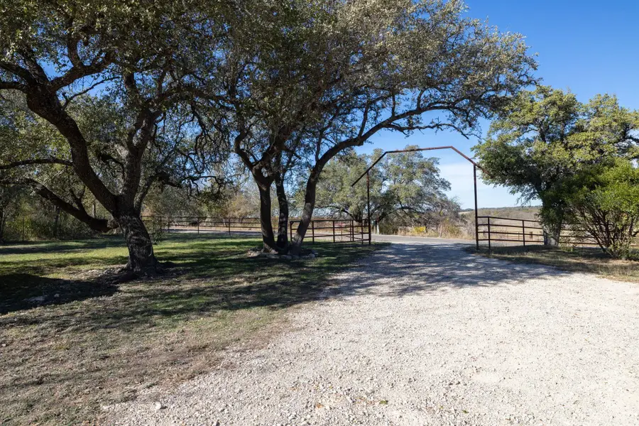 2450 County Road 124, Georgetown, TX 78626 - #2