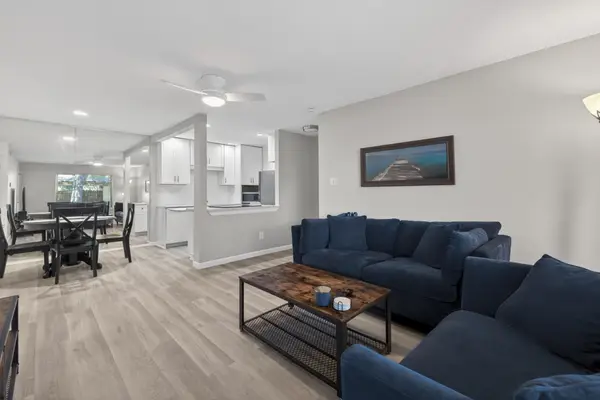 8210 Bent Tree Rd #116, Austin, TX 78759