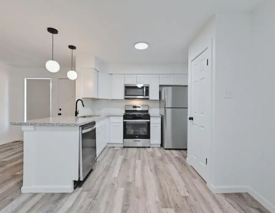 9508 Kempler Dr #A, Austin, TX 78748 - #2