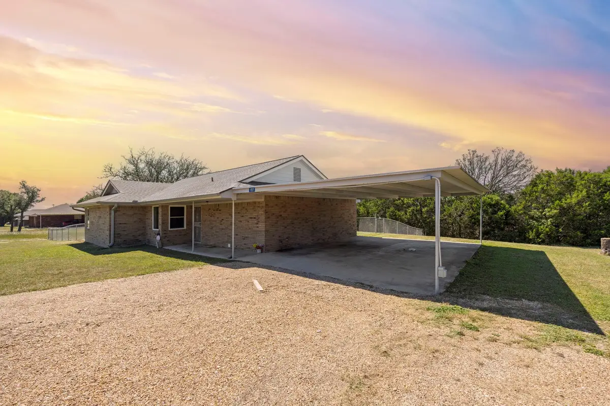 1012 Cherokee Trl, Kempner, TX 76539 - Image #1