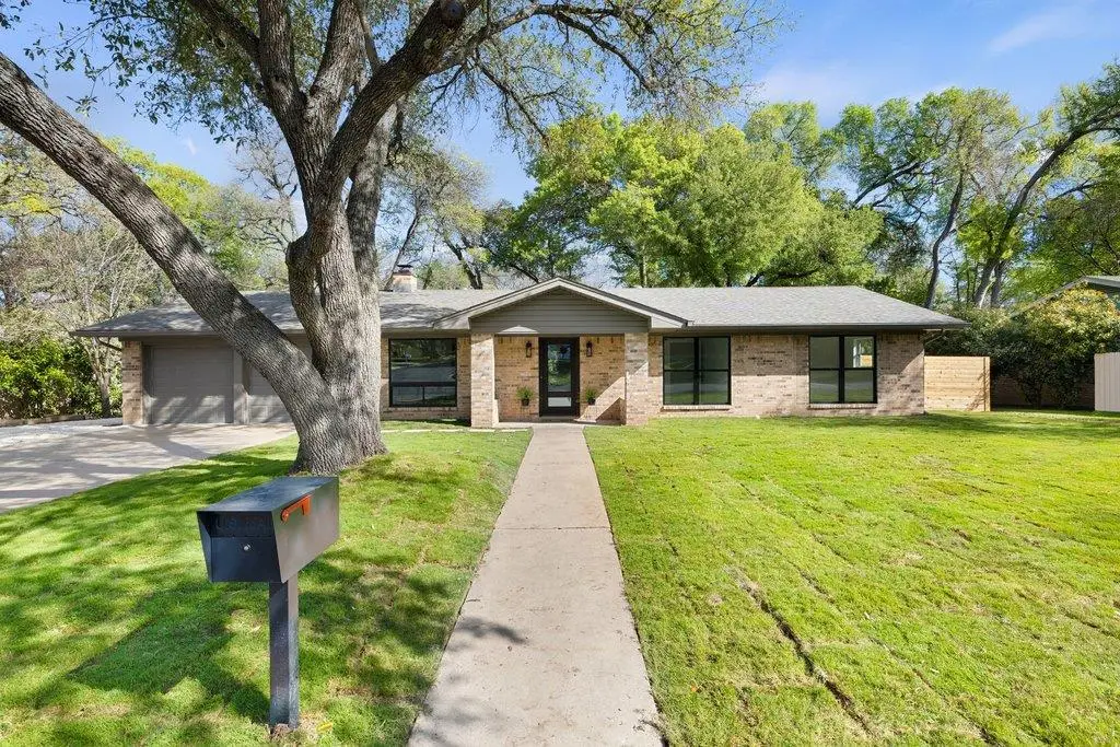 11605 Eubank Dr, Austin, TX 78758 - #1