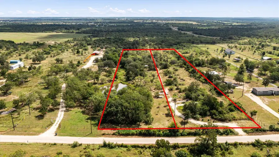 1411 Bugtussle Ln, Luling, TX 78648 - #3