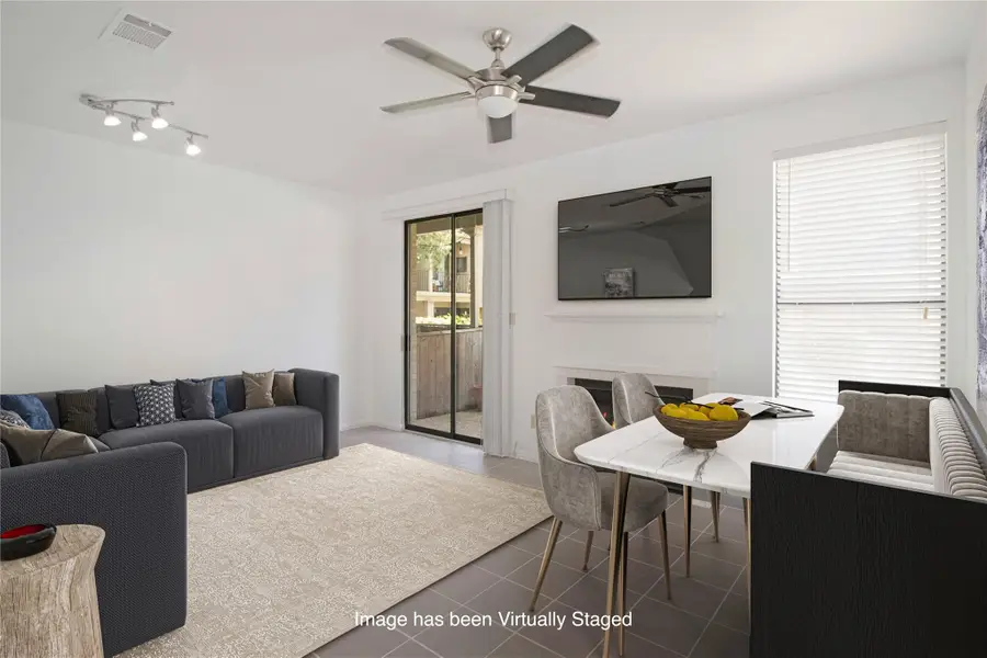 611 E 45th St #8, Austin, TX 78751 - Image #3