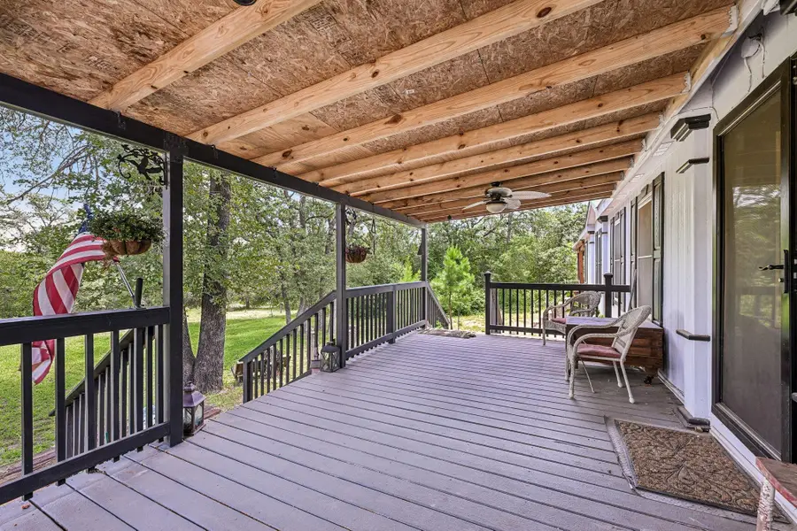 541 Hidden Oaks Dr, Elgin, TX 78621 - #3